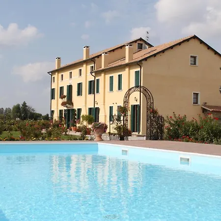 Millefiori La Corte Delle Rose Farm stay